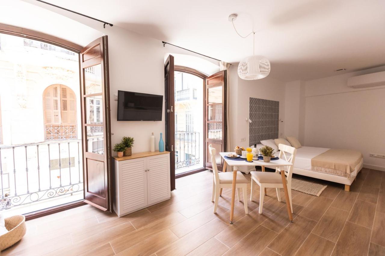 Apartamento Especeria Blue By #Cuatrocallesflats Málaga Dış mekan fotoğraf