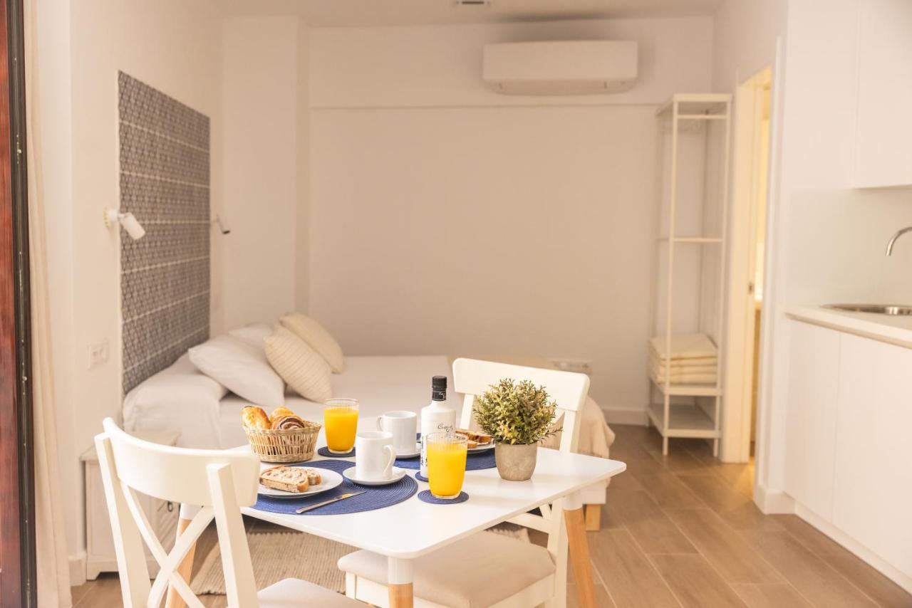 Apartamento Especeria Blue By #Cuatrocallesflats Málaga Dış mekan fotoğraf