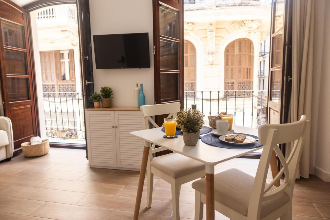 Apartamento Especeria Blue By #Cuatrocallesflats Málaga Dış mekan fotoğraf